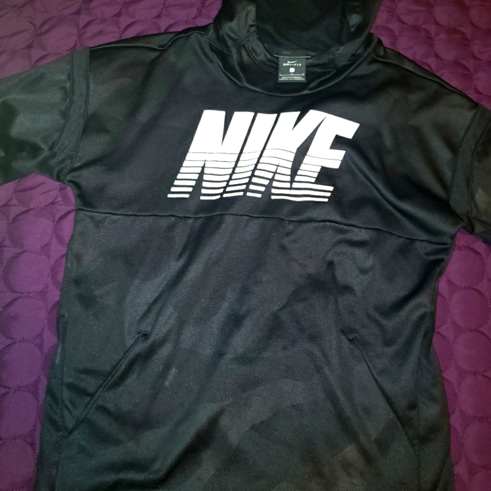 Dri Fit Nike Hoodie - Picture 1 of 3